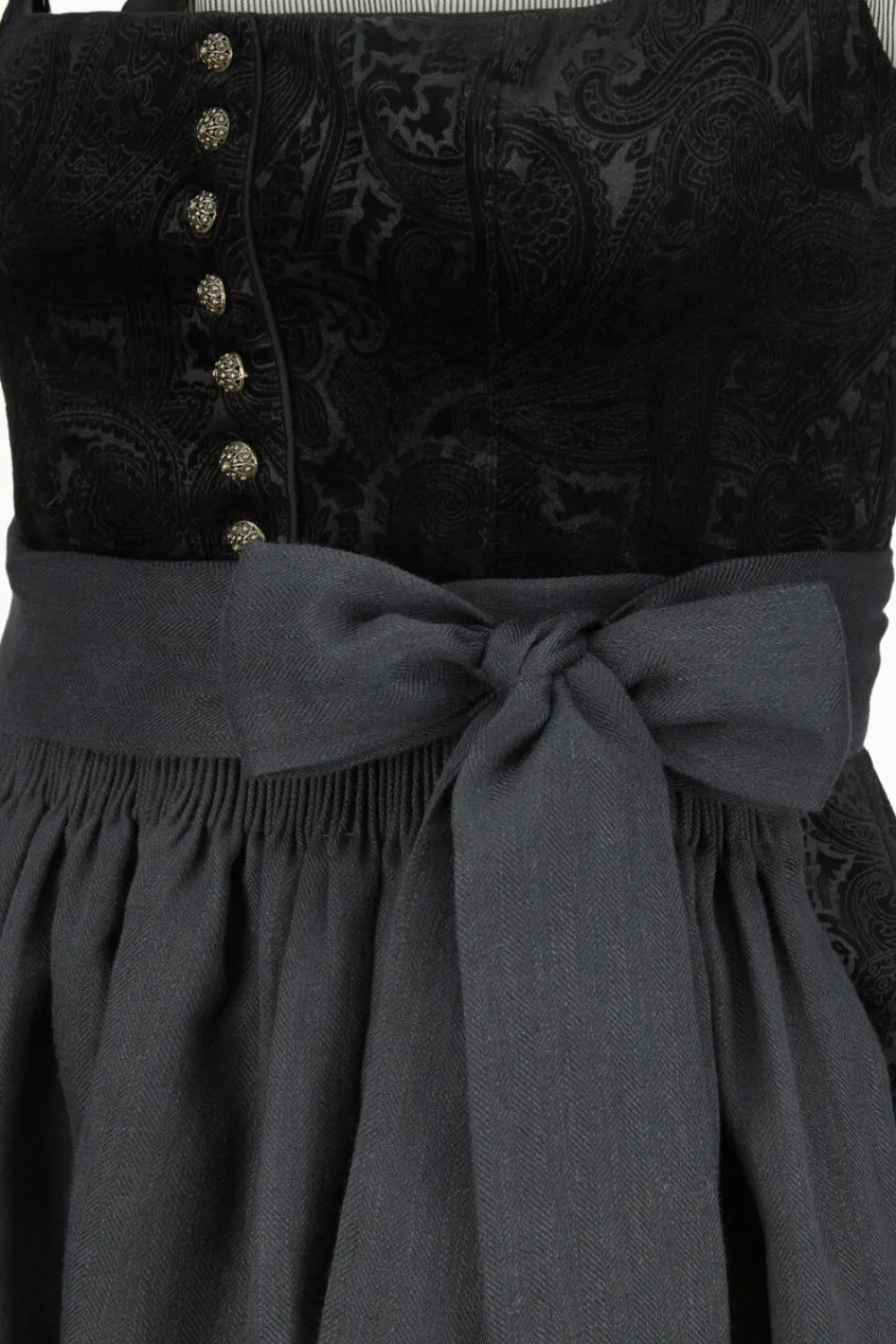 dirndl_monika_2-14.webp Dirndl^Gottseidank Dirndl Monika schwarz